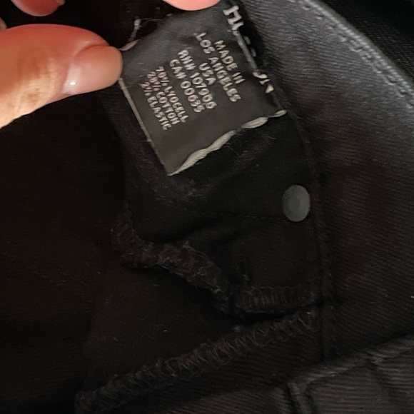 Low rise coated black denim. Hudson jeans size 27 - Picture 5 of 5